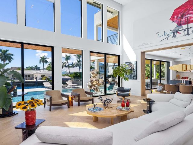 Home for sale at 2900 NE 7th Drive - photo 6644090