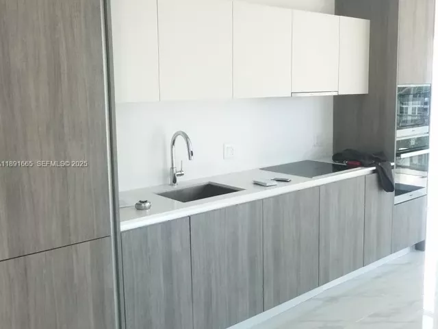 Apartment for sale  Unit #709 - photo 6630168