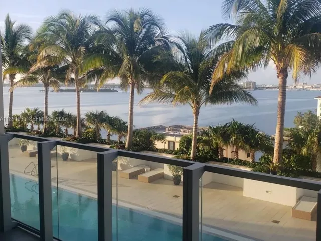 Apartment for sale  Unit #709 - photo 6630169