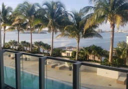 Apartment #709 at Biscayne Beach