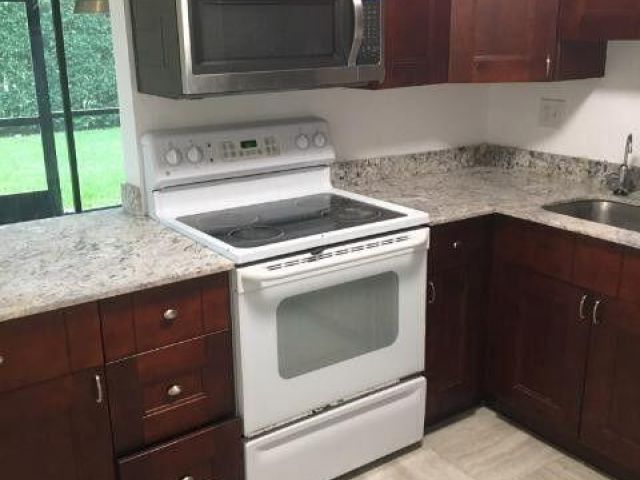 Home for rent at 1189 NW 13th Street 7 - photo 6644355