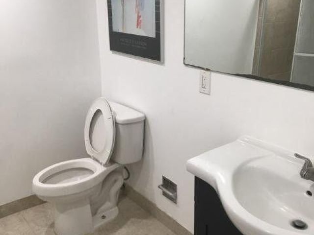 Home for rent at 1189 NW 13th Street 7 - photo 6644363