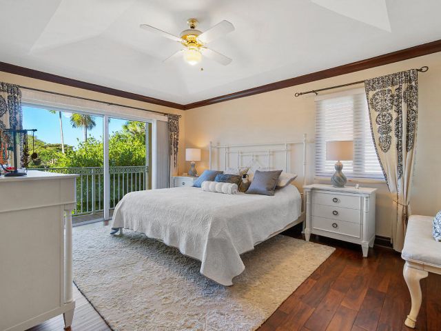 Home for rent at 4407 Woodfield Boulevard - photo 6644333