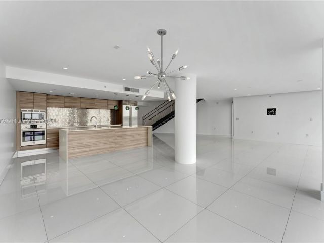 Apartment for sale  Unit #PH711 - photo 6628047