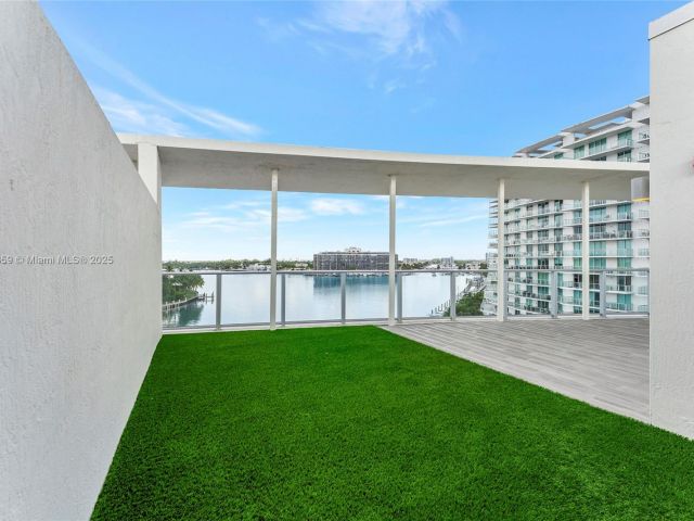 Apartment for sale  Unit #PH711 - photo 6628057