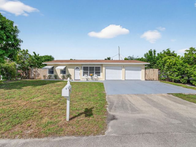 Home for sale at 2841 NE 8th Terrace - photo 6645303