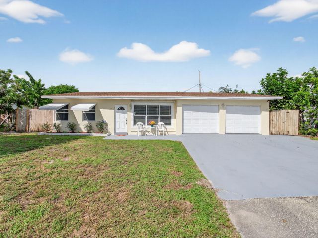 Home for sale at 2841 NE 8th Terrace - photo 6645316