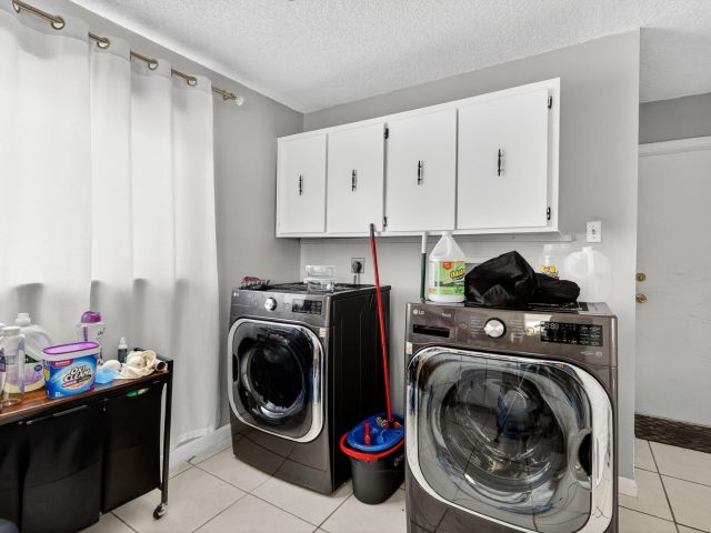 Home for sale at 1413 Westchester Drive N - photo 6628435