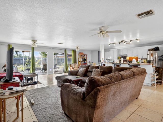 Home for sale at 1413 Westchester Drive N - photo 6628437