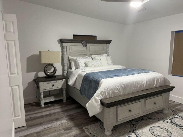 Home for rent at 161 NE 15th Terrace - photo 6785601