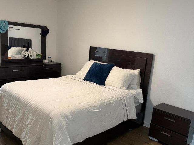 Home for rent at 13530 52nd Court N - photo 6628534