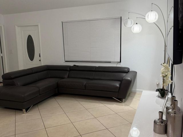 Home for rent at 13530 52nd Court N - photo 6628542