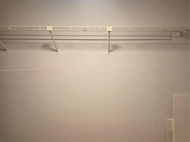 Apartment for rent  Unit #L18 - photo 7442052