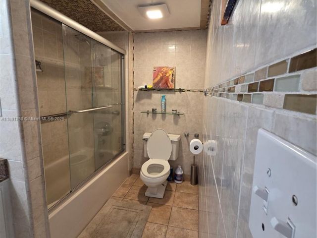 Apartment for rent  Unit #L18 - photo 7442058