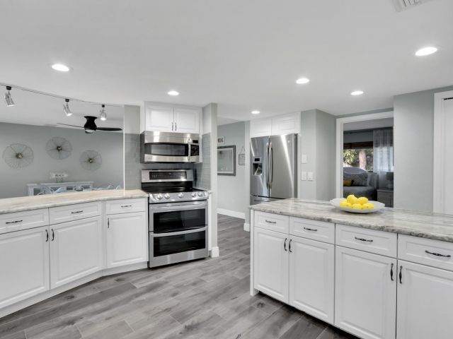 Home for rent at 1501 Banyan Road - photo 6644473