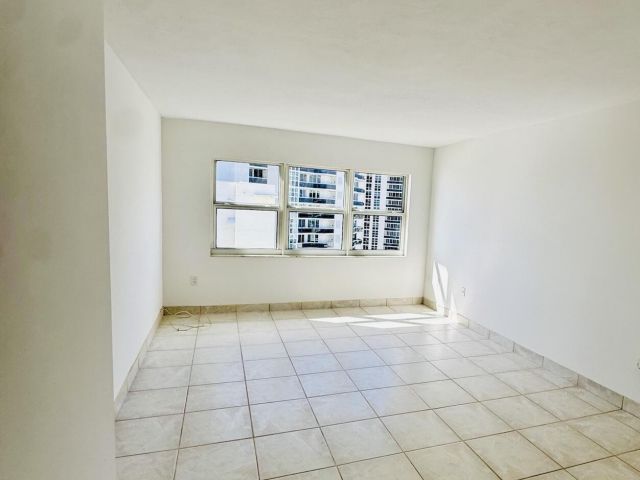 Apartment for rent  Unit #2108 - photo 6659766