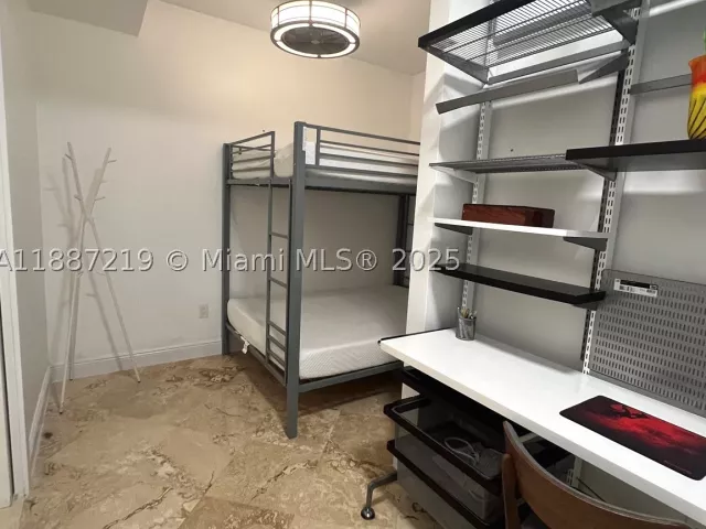 2-bedroom home for rent in Miami Beach - 6917 Collins Ave PH09 - MondialRealty