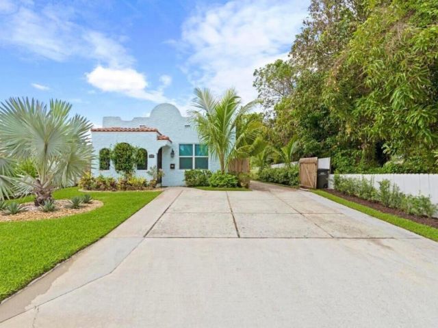 Home for rent at 1036 Francis Street - photo 6628565