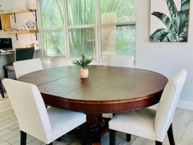 Home for rent at 1036 Francis Street - photo 6628573