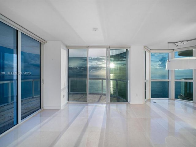 Apartment for sale  Unit #2901 - photo 6665485