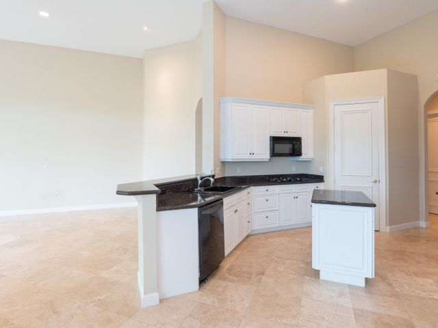 Home for sale at 8421 Egret Lakes Lane - photo 6666494