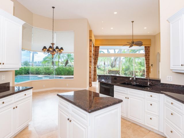 Home for sale at 8421 Egret Lakes Lane - photo 6666495