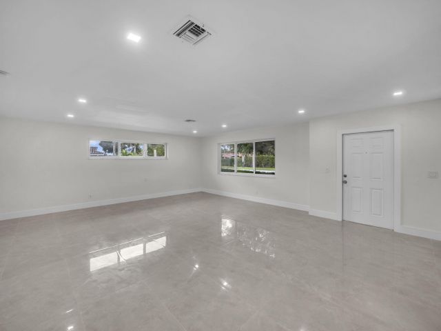 Home for sale at 21020 Highland Lakes Boulevard - photo 6706002