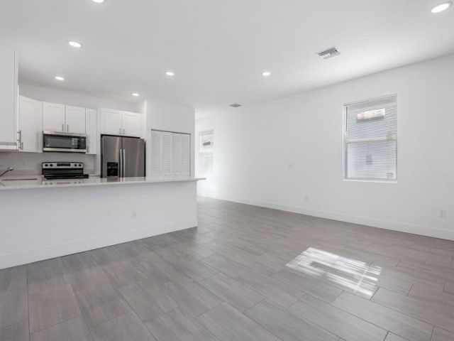 Home for rent at 3691 Saginaw Avenue - photo 6628582