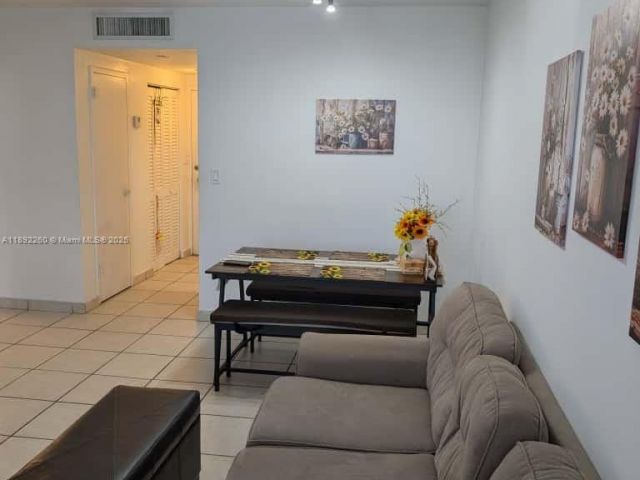 Apartment for sale  Unit #736 - photo 7443698