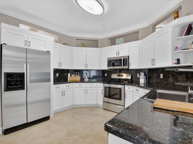 Home for sale at 9506 Fox Trot Lane - photo 6644253