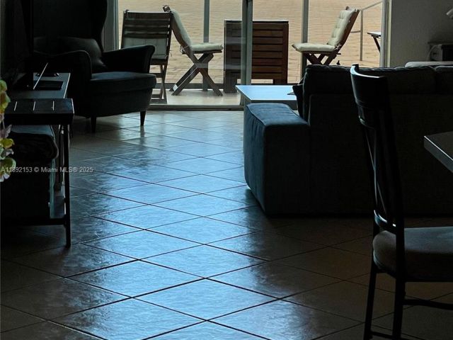 Apartment for rent  Unit #311 - photo 7438279