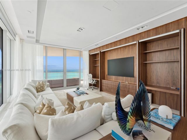 Apartment for sale  Unit #805 - photo 6633971