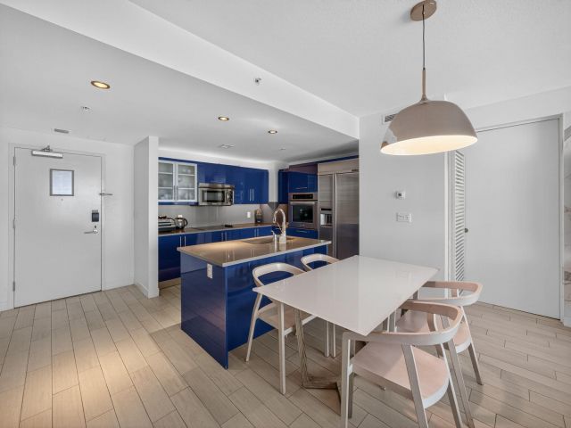 Apartment for sale  Unit #2106 - photo 6633921