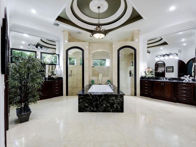 Home for sale at 9006 Wendy Lane W - photo 6660634