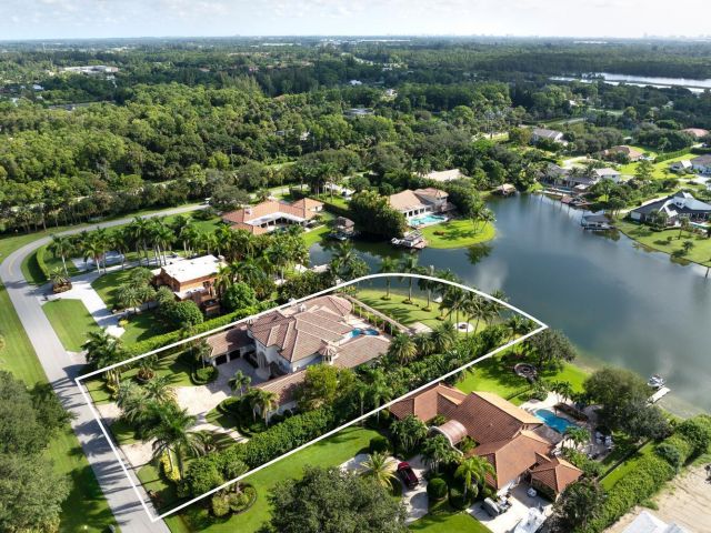 Home for sale at 9006 Wendy Lane W - photo 6660647