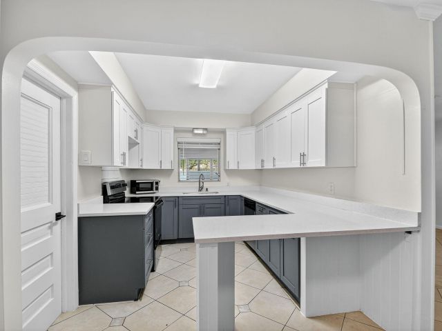 Home for rent at 5009 Spruce Avenue - photo 6635272