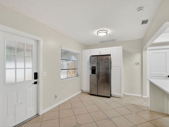 Home for rent at 5009 Spruce Avenue - photo 6635274