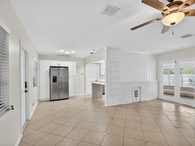 Home for rent at 5009 Spruce Avenue - photo 6635276