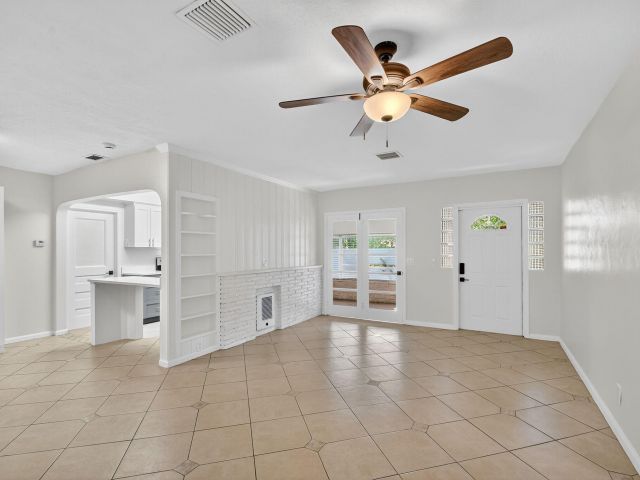 Home for rent at 5009 Spruce Avenue - photo 6635277