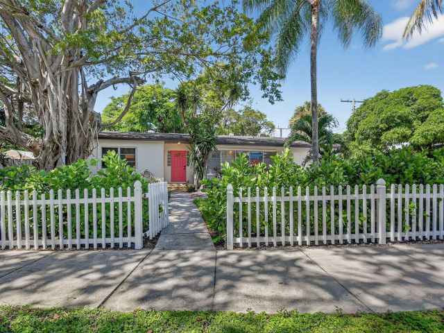 Home for rent at 5009 Spruce Avenue - photo 6635285