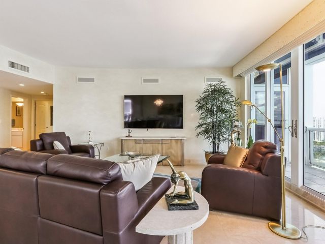 Apartment for sale  Unit #Ph-6 - photo 6637717