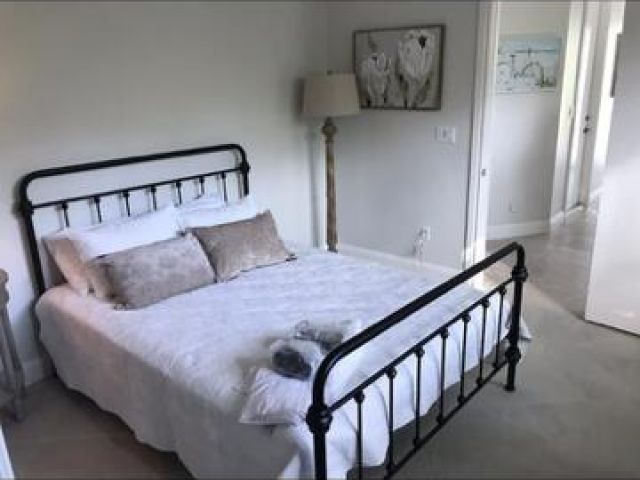 Home for rent at 519 SW 5th Avenue 519a - photo 6642570