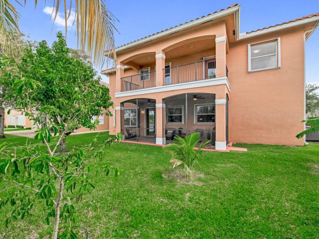 Home for sale at 514 Cresta Circle - photo 6632228