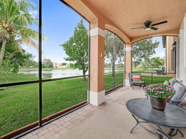 Home for sale at 514 Cresta Circle - photo 6677499