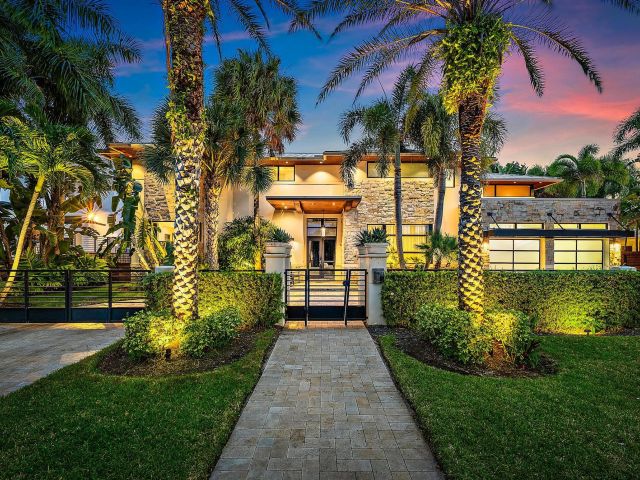 Home for sale at 2832 NE 21st Court - photo 6642558