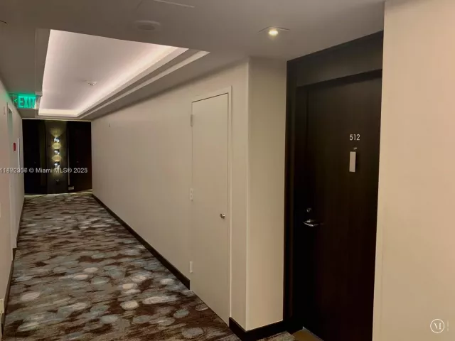 2-bedroom condo for sale in Sunny Isles Beach - 16425 Collins Ave 512 - MondialRealty