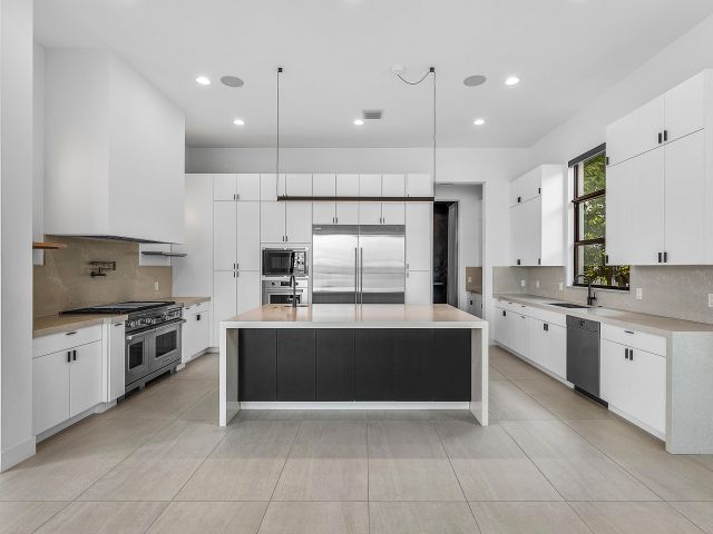 Home for rent at 17151 Brulee Breeze Way - photo 6644021