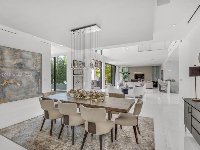 Home for rent at 124 Park Dr 0 - photo 6698779