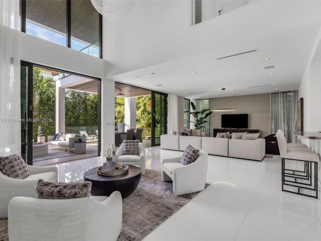 Home for rent at 124 Park Dr 0 - photo 6698783