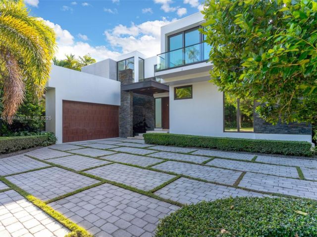 Home for rent at 124 Park Dr 0 - photo 6698794